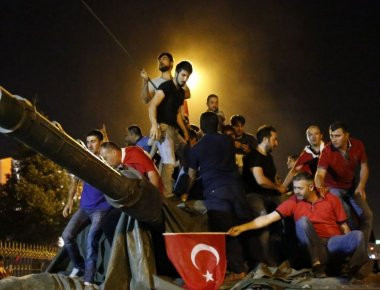 Νέες αποκαλύψεις για το πραξικόπημα της Τουρκίας-Με πύραυλο σκόπευαν να ρίξουν το αεροσκάφος του Ερντογάν